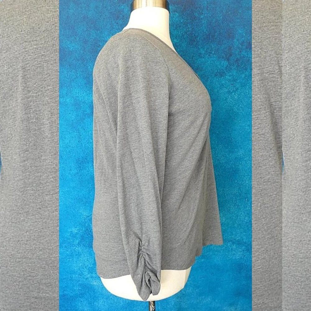 NWOT Roaman's Grey Ruched Henley Top Size 18/20 - Picture 6 of 8